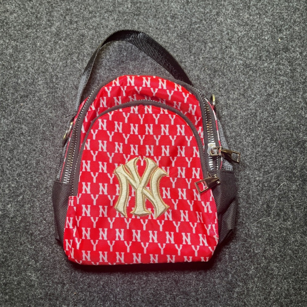 MLB New York Yankees Mini Pouch Women OS‎ Red Monogram Zip Bag